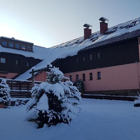 Hacienda Cert Kořenov Екстериор снимка