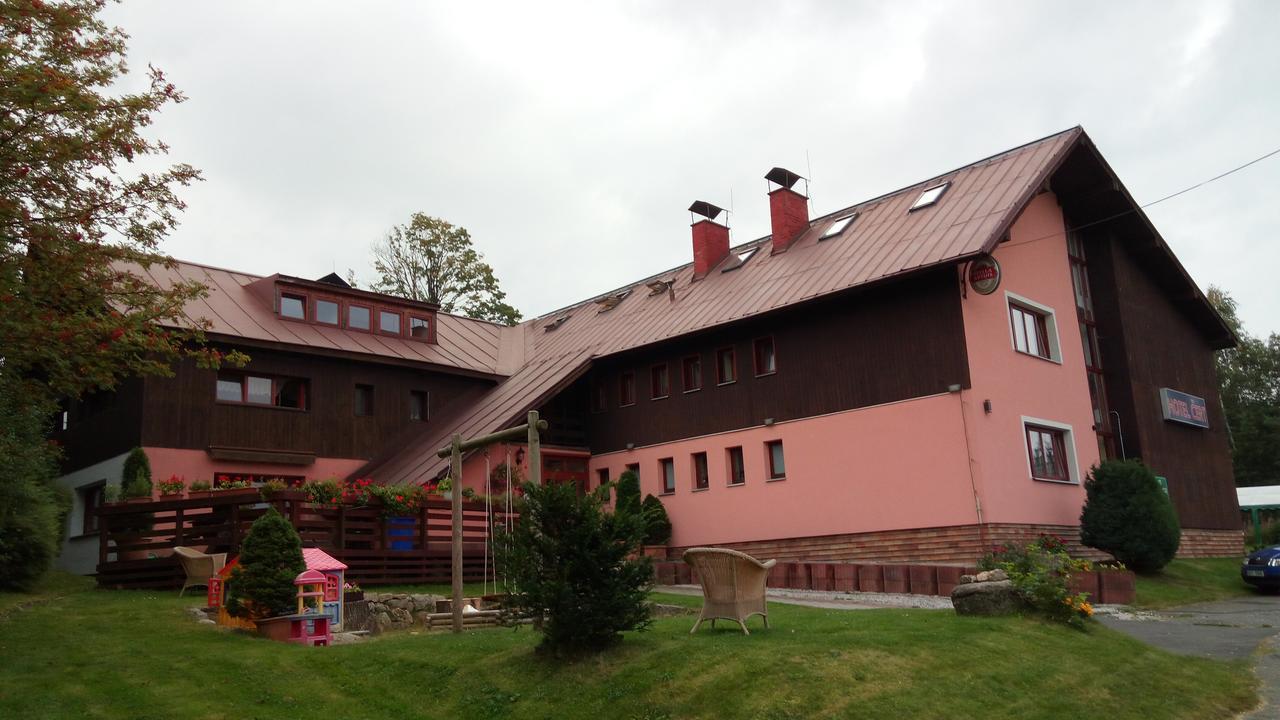 Hacienda Cert Kořenov Екстериор снимка