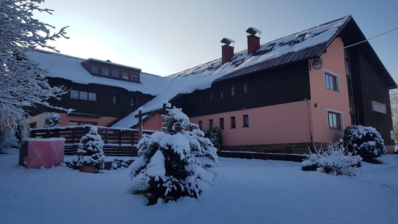 Hacienda Cert Kořenov Екстериор снимка